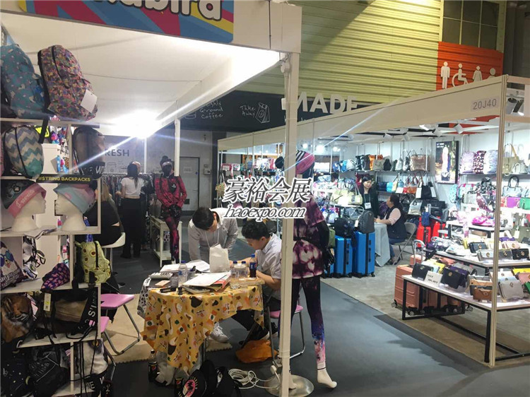 英國(guó)消費(fèi)品展SPRING FAIR展會(huì)現(xiàn)場(chǎng)