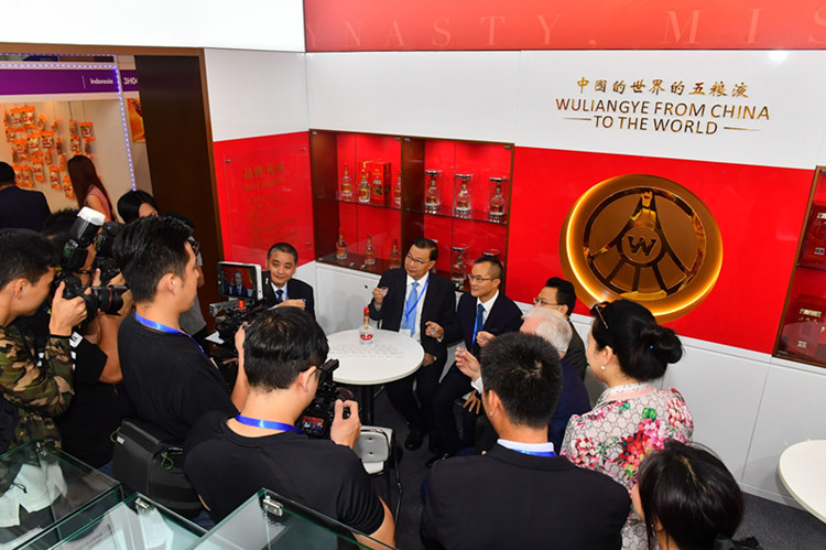 香港一帶一路食品展現(xiàn)場