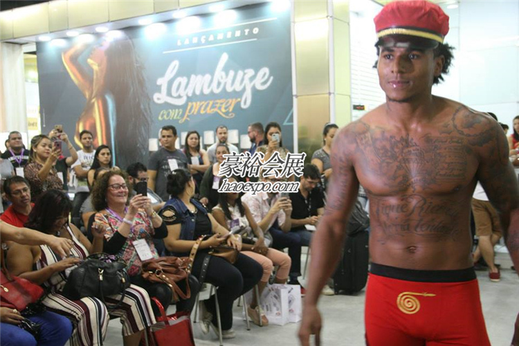 巴西成人展intimi expo之T臺秀