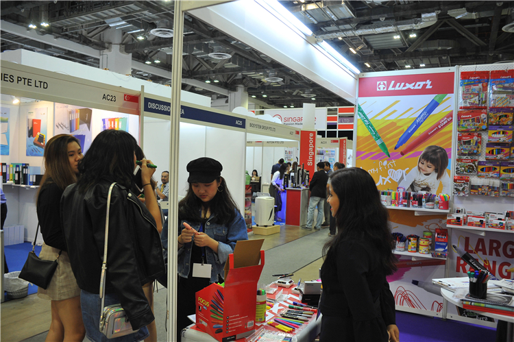 新加坡文具及辦公用品展展會(huì)現(xiàn)場(chǎng)