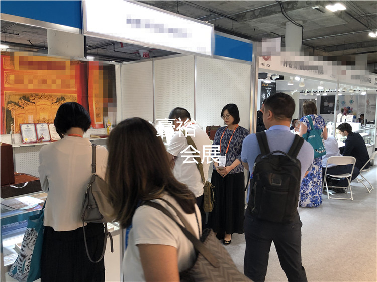 豪裕展團(tuán)19年JCK展會展出現(xiàn)場