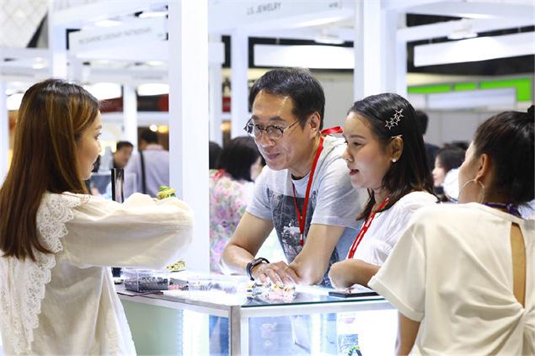 泰國珠寶展設(shè)立中國展團(tuán)及展會現(xiàn)場